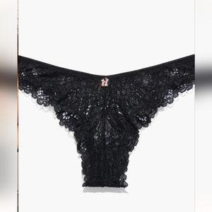 Romantic Corded Lace Brazilian Panty